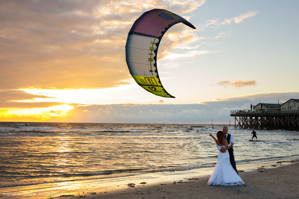 After-Wedding-Shooting Brautpaarshooting mit Olga und Alex in Sankt Peter-Ording an der Nordsee in Schleswig-Holstein - Hochzeitsfotografen Vitaly Nosov & Nikita Kret / Positiva Fotografie