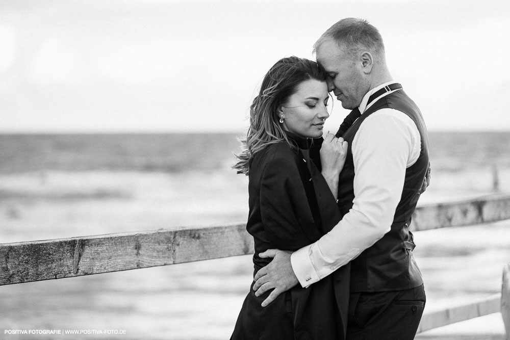 After-Wedding-Shooting Brautpaarshooting mit Olga und Alex in Sankt Peter-Ording an der Nordsee in Schleswig-Holstein - Hochzeitsfotografen Vitaly Nosov & Nikita Kret / Positiva Fotografie