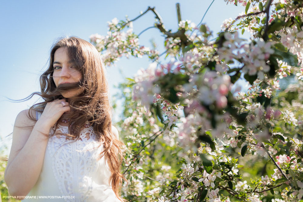 Fotoshooting mit Lusine und Dima im Alten Land - Vitaly Nosov & Nikita Kret - Positiva Fotografie