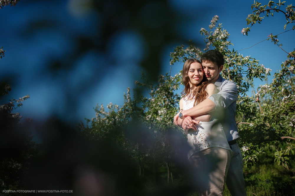 Fotoshooting mit Lusine und Dima im Alten Land - Vitaly Nosov & Nikita Kret - Positiva Fotografie