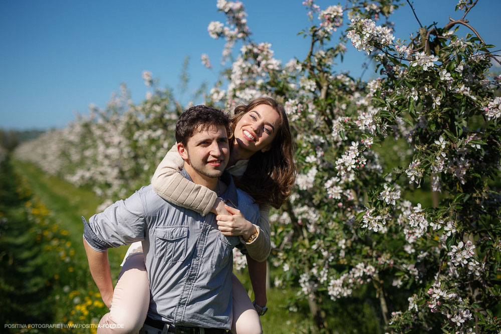 Fotoshooting mit Lusine und Dima im Alten Land - Vitaly Nosov & Nikita Kret - Positiva Fotografie