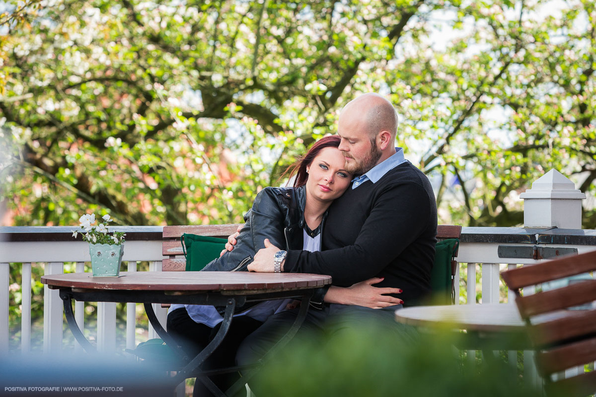 Fotoshooting, Engagementshooting mit Wladimir und Olga - Altes Land, Niedersachsen. Fotografen Vitaly Nosov und Nikita Kret / Positiva Fotografie