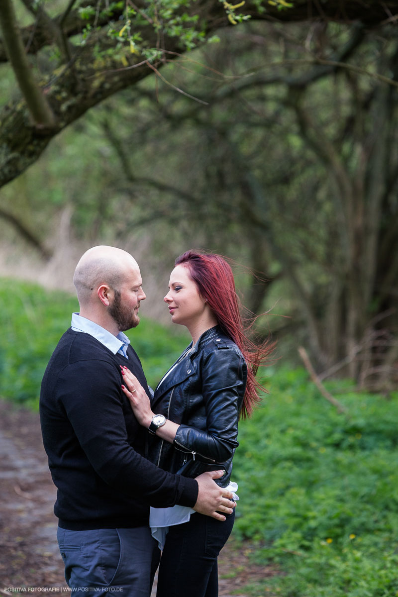 Fotoshooting, Engagementshooting mit Wladimir und Olga - Altes Land, Niedersachsen. Fotografen Vitaly Nosov und Nikita Kret / Positiva Fotografie