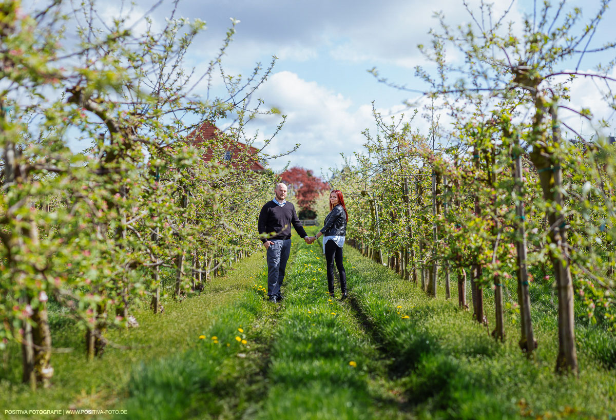 Fotoshooting, Engagementshooting mit Wladimir und Olga - Altes Land, Niedersachsen. Fotografen Vitaly Nosov und Nikita Kret / Positiva Fotografie