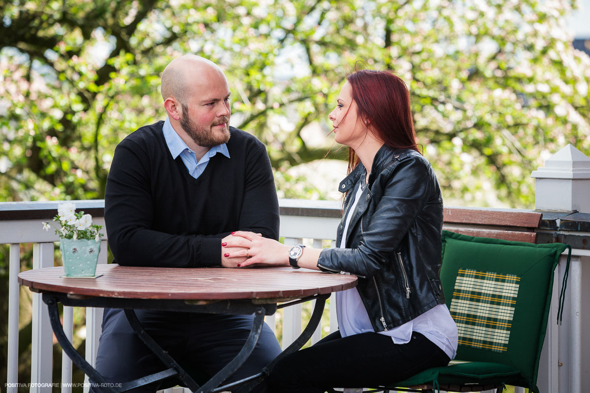 Fotoshooting, Engagementshooting mit Wladimir und Olga - Altes Land, Niedersachsen. Fotografen Vitaly Nosov und Nikita Kret / Positiva Fotografie