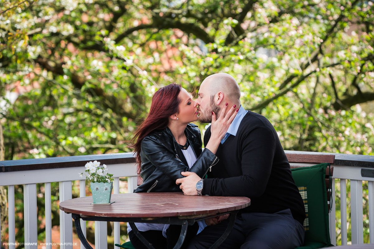 Fotoshooting, Engagementshooting mit Wladimir und Olga - Altes Land, Niedersachsen. Fotografen Vitaly Nosov und Nikita Kret / Positiva Fotografie