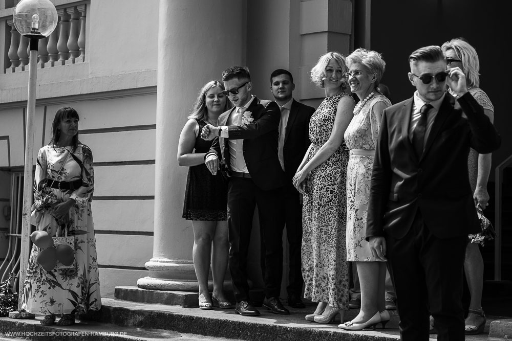 Standesamtliche Hochzeit von Alex und Anna in Lübeck / Vitaly Nosov & Nikita Kret - Hochzeitsfotografie