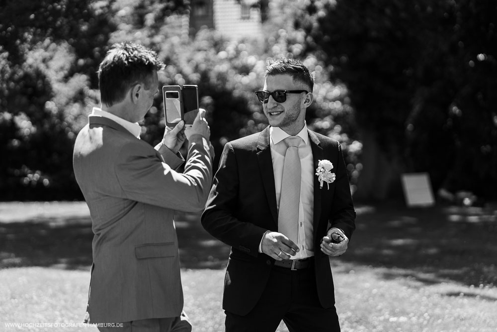 Standesamtliche Hochzeit von Alex und Anna in Lübeck / Vitaly Nosov & Nikita Kret - Hochzeitsfotografie