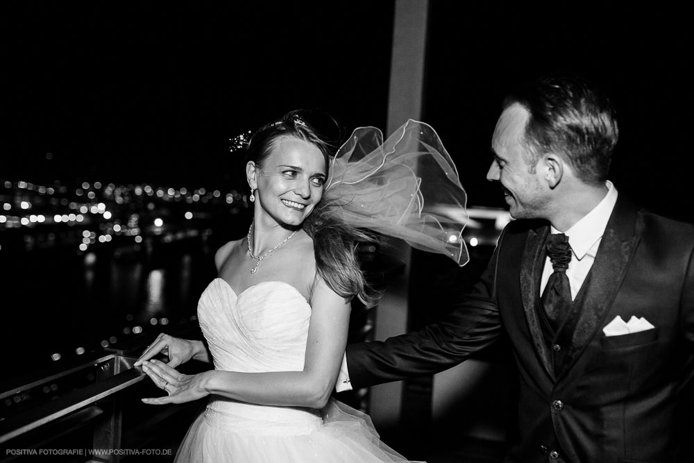 Hochzeitsfotografie: Hochzeit von Anna und Martin in St. Gerdrud-Kirche und Elb-Panorama in Hamburg / Vitaly Nosov & Nikita Kret - Hochzeitsfotograf Hamburg