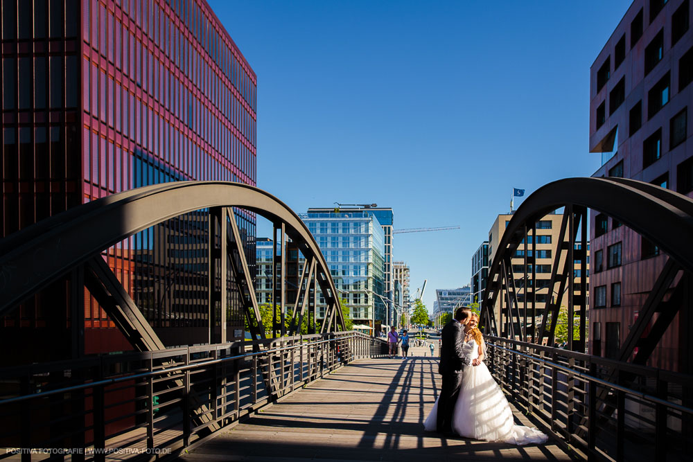 Hochzeitsfotografie: Hochzeit von Anna und Martin in St. Gerdrud-Kirche und Elb-Panorama in Hamburg / Vitaly Nosov & Nikita Kret - Hochzeitsfotograf Hamburg