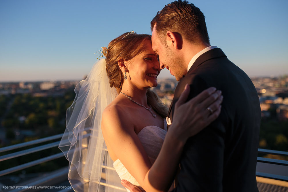 Hochzeitsfotografie: Hochzeit von Anna und Martin in St. Gerdrud-Kirche und Elb-Panorama in Hamburg / Vitaly Nosov & Nikita Kret - Hochzeitsfotograf Hamburg