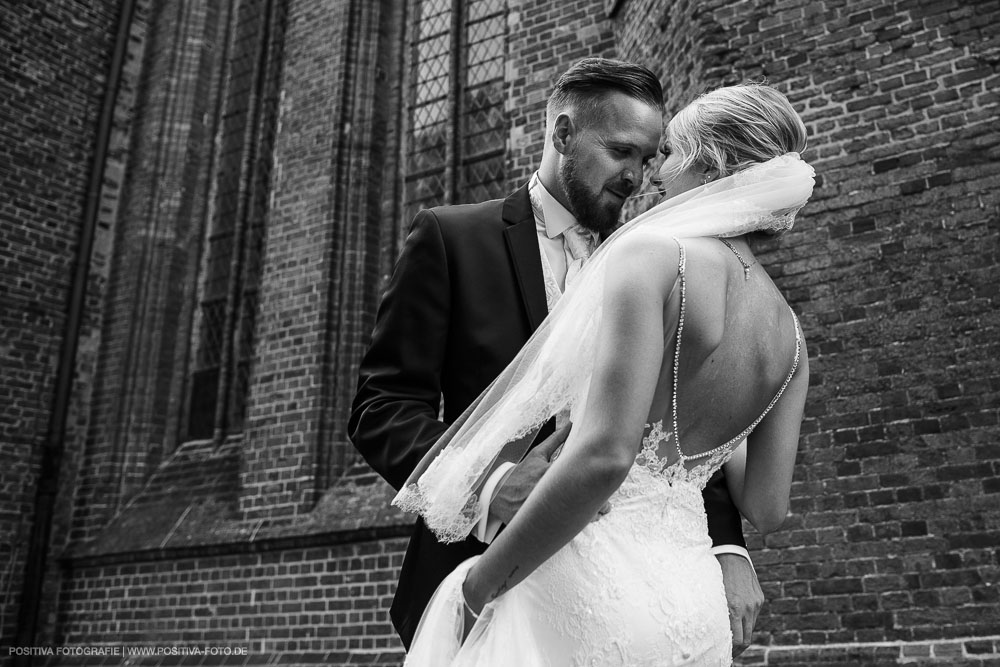 Hochzeitsfotografie: Hochzeit von Alex und Sarah im Dom zu Bardowick St. Peter und Paul / Vitaly Nosov & Nikita Kret - Hochzeitsfotograf Hamburg