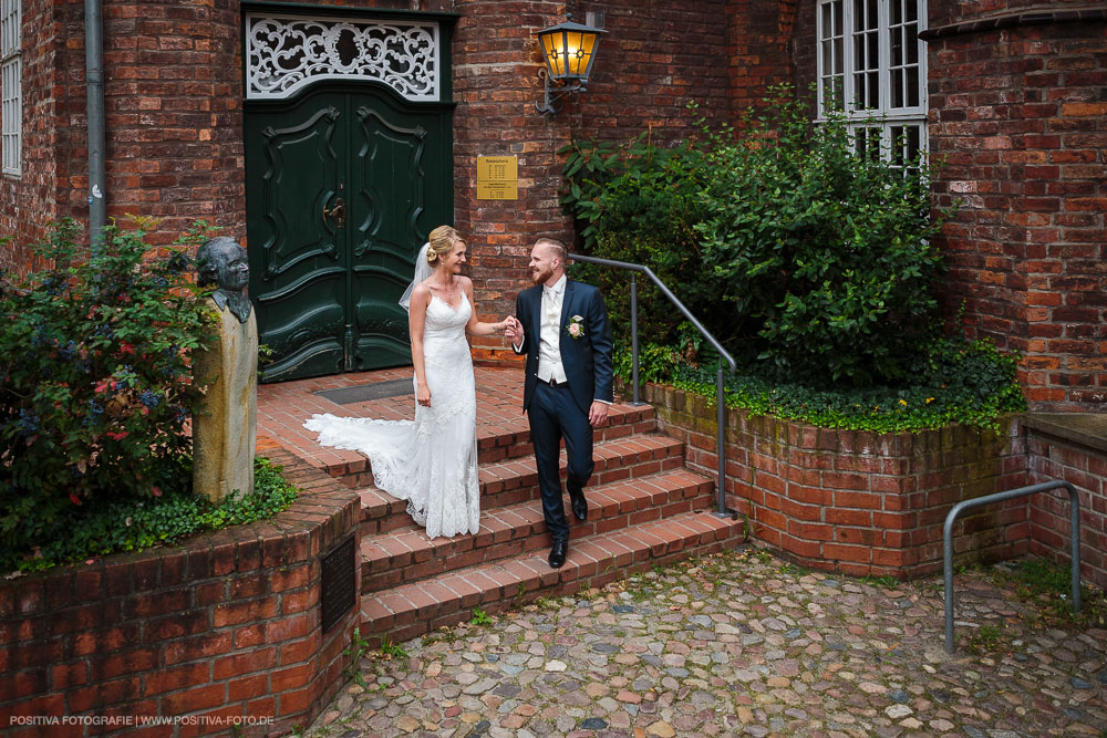 Hochzeitsfotografie: Hochzeit von Alex und Sarah in Bardowick / Vitaly Nosov & Nikita Kret - Hochzeitsfotograf Hamburg