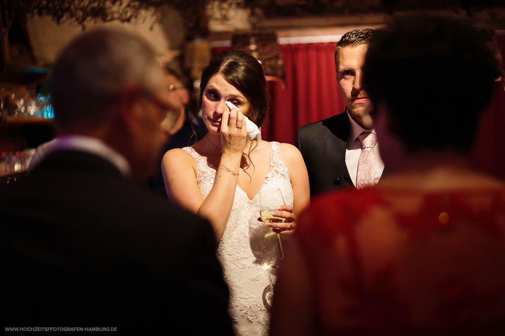 Hochzeit von Alex und Lidia in der St.-Jürgen-Kapelle in Itzehoe und Hochzeitsfeier in Hüttblek / Vitaly Nosov & Nikita Kret - Hochzeitsfotograf Hamburg