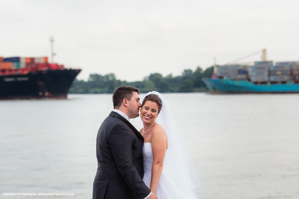 Hochzeit von Jan und Andrea in Grand Elyse Hamburg: Hochzeitsfotos und Hochzeitsclip - Vitaly Nosov & Nikita Kret / Positiva Fotografie