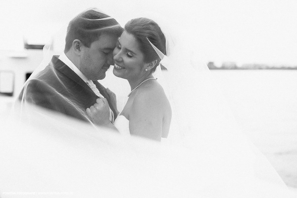 Hochzeit von Jan und Andrea in Grand Elyse Hamburg: Hochzeitsfotos und Hochzeitsclip - Vitaly Nosov & Nikita Kret / Positiva Fotografie