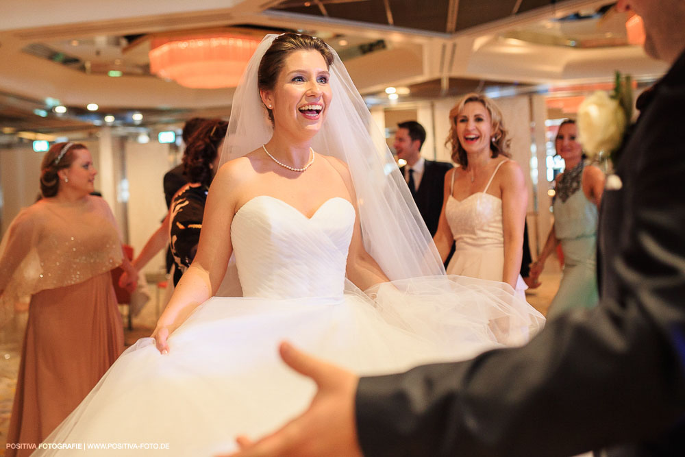 Hochzeit von Jan und Andrea in Grand Elyse Hamburg: Hochzeitsfotos und Hochzeitsclip - Vitaly Nosov & Nikita Kret / Positiva Fotografie