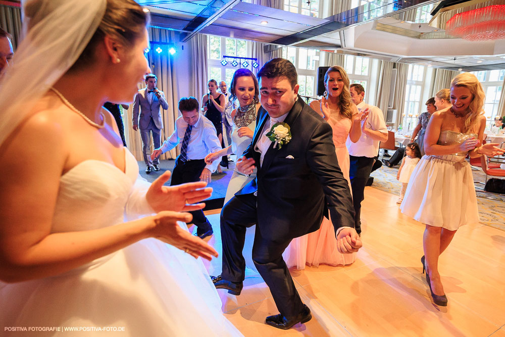 Hochzeit von Jan und Andrea in Grand Elyse Hamburg: Hochzeitsfotos und Hochzeitsclip - Vitaly Nosov & Nikita Kret / Positiva Fotografie