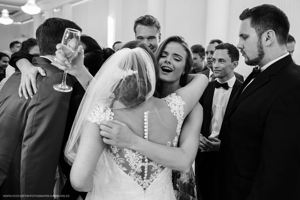 Hochzeit von Kristina und Hannes, Hochzeitsfeier in Le Royal in Hamburg / Vitaly Nosov & Nikita Kret - Hochzeitsfotografie