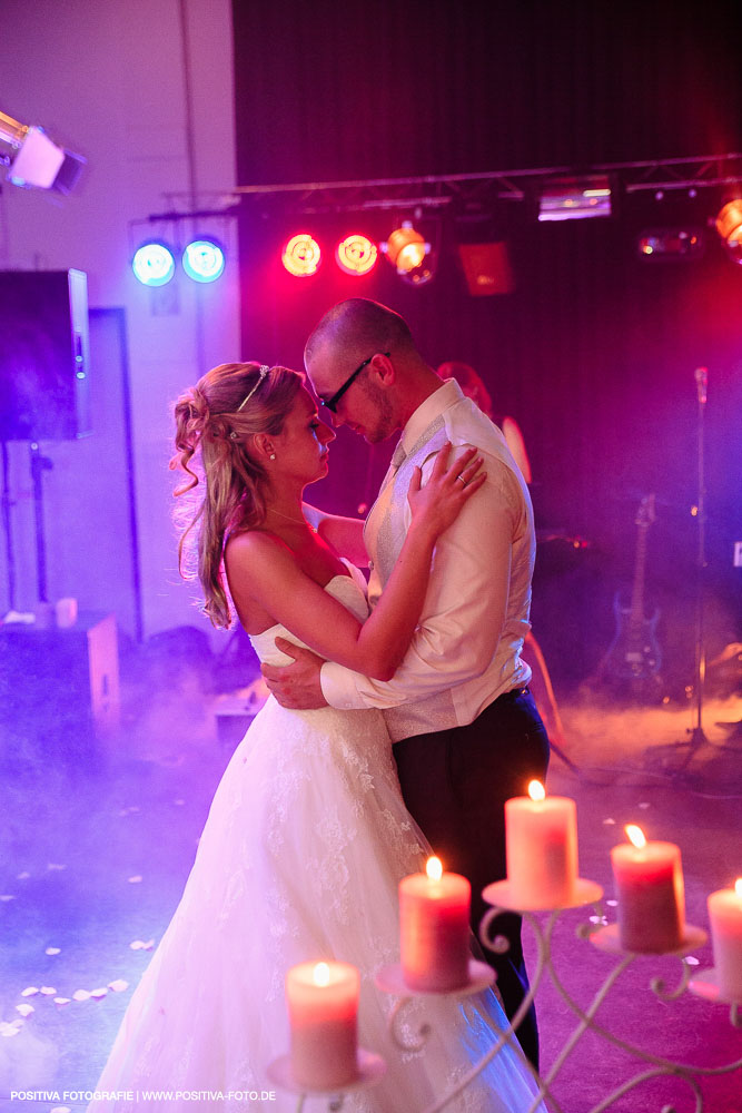 Hochzeit von Maria und Ingwio in Lübeck: Hochzeitsreportage und Brautpaarportraits - Hochzeitsfotografen Vitaly Nosov & Nikita Kret / Positiva Fotografie