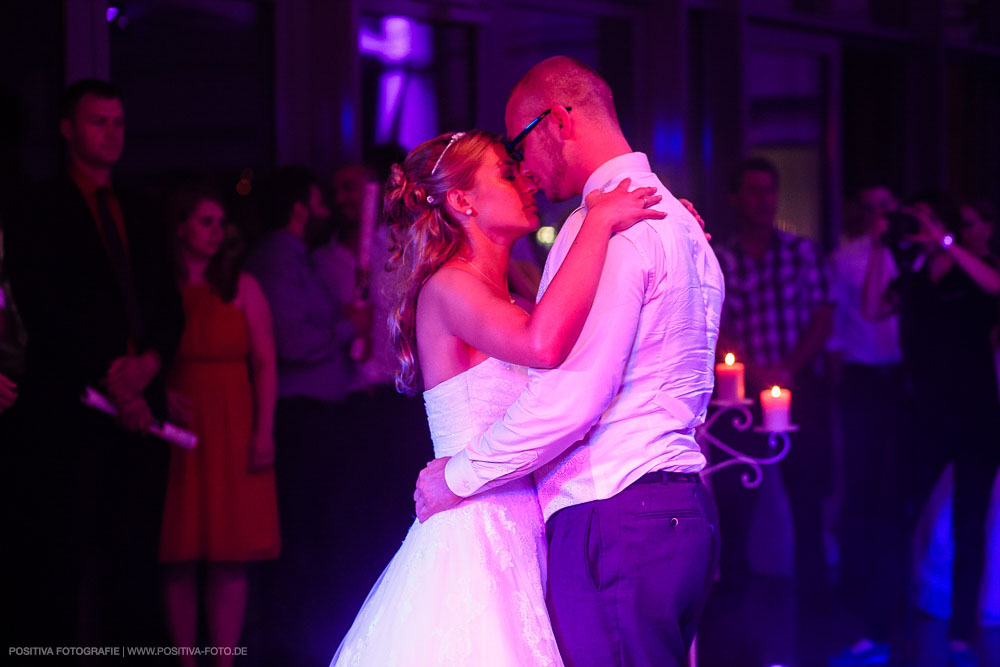 Hochzeit von Maria und Ingwio in Lübeck: Hochzeitsreportage und Brautpaarportraits - Hochzeitsfotografen Vitaly Nosov & Nikita Kret / Positiva Fotografie