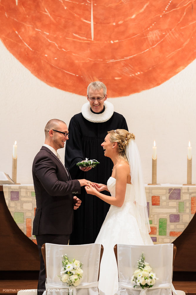 Hochzeit von Maria und Ingwio in Lübeck: Hochzeitsreportage und Brautpaarportraits - Hochzeitsfotografen Vitaly Nosov & Nikita Kret / Positiva Fotografie