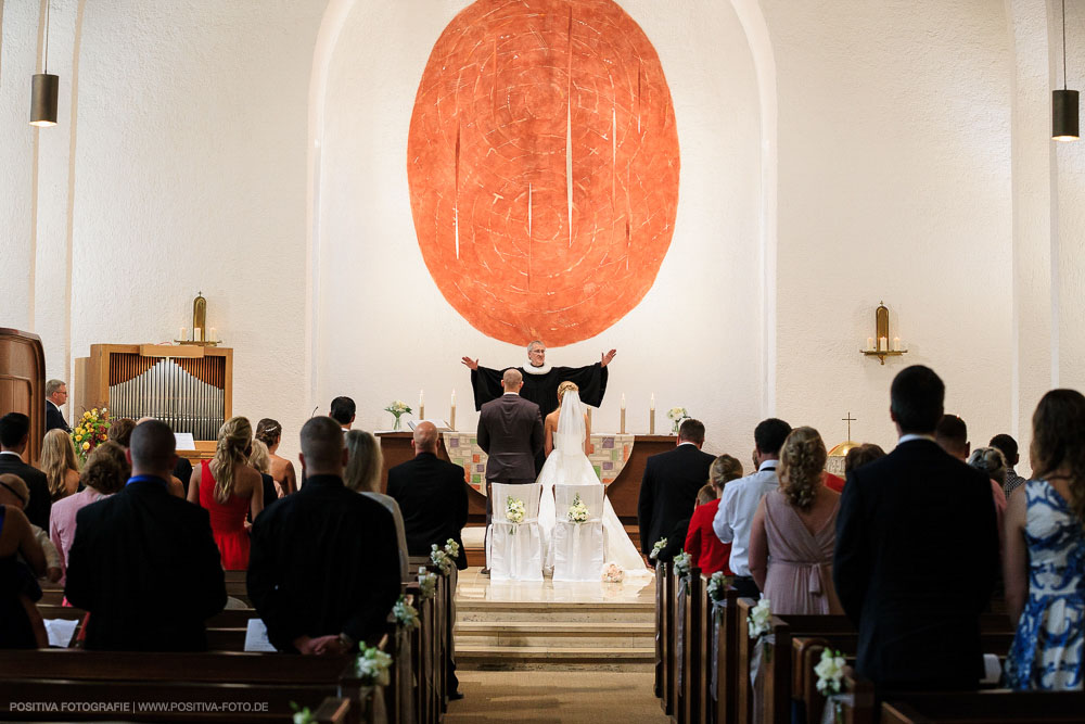 Hochzeit von Maria und Ingwio in Lübeck: Hochzeitsreportage und Brautpaarportraits - Hochzeitsfotografen Vitaly Nosov & Nikita Kret / Positiva Fotografie