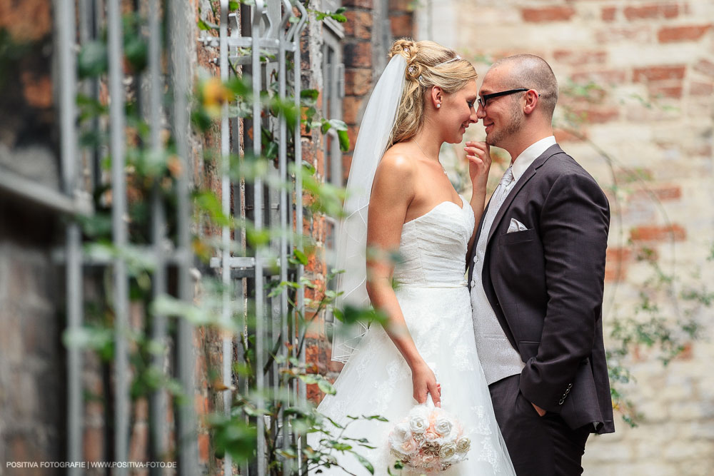 Hochzeit von Maria und Ingwio in Lübeck: Hochzeitsreportage und Brautpaarportraits - Hochzeitsfotografen Vitaly Nosov & Nikita Kret / Positiva Fotografie