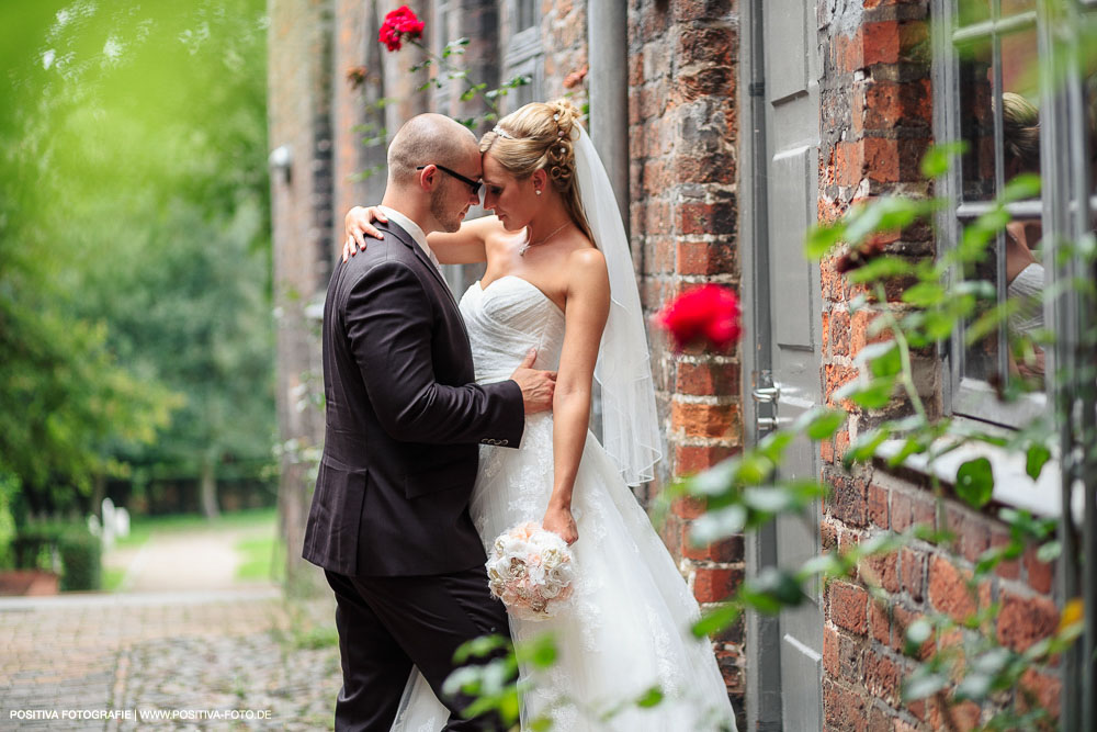 Hochzeit von Maria und Ingwio in Lübeck: Hochzeitsreportage und Brautpaarportraits - Hochzeitsfotografen Vitaly Nosov & Nikita Kret / Positiva Fotografie