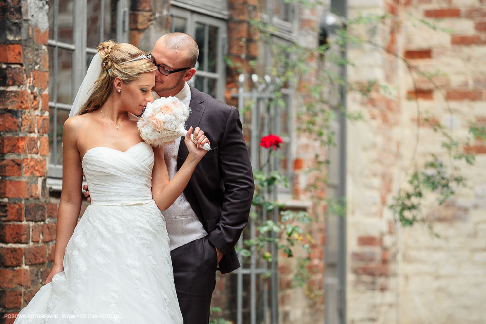 Hochzeit von Maria und Ingwio in Lübeck: Hochzeitsreportage und Brautpaarportraits - Hochzeitsfotografen Vitaly Nosov & Nikita Kret / Positiva Fotografie