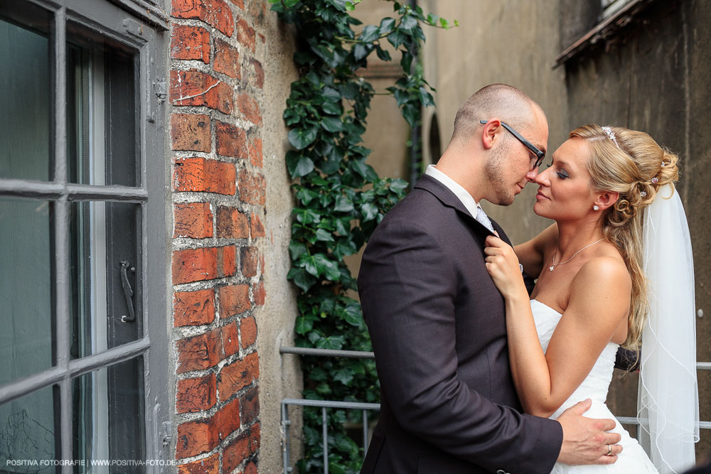 Hochzeit von Maria und Ingwio in Lübeck: Hochzeitsreportage und Brautpaarportraits - Hochzeitsfotografen Vitaly Nosov & Nikita Kret / Positiva Fotografie