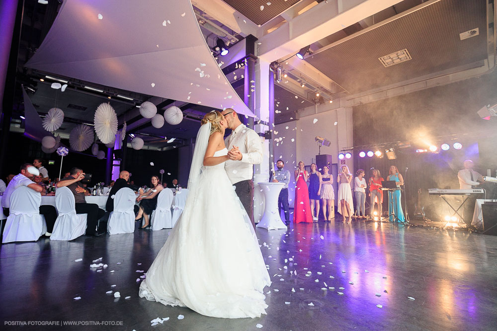 Hochzeit von Maria und Ingwio in Lübeck: Hochzeitsreportage und Brautpaarportraits - Hochzeitsfotografen Vitaly Nosov & Nikita Kret / Positiva Fotografie