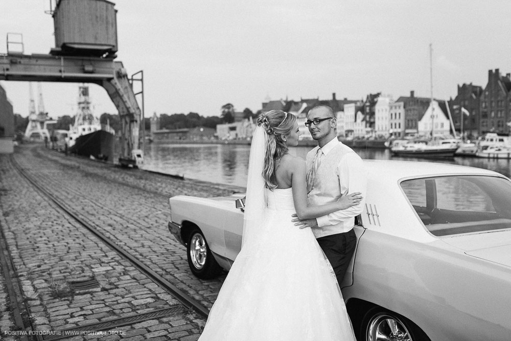 Hochzeit von Maria und Ingwio in Lübeck: Hochzeitsreportage und Brautpaarportraits - Hochzeitsfotografen Vitaly Nosov & Nikita Kret / Positiva Fotografie