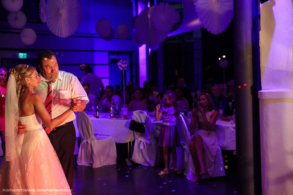 Hochzeit von Maria und Ingwio in Lübeck: Hochzeitsreportage und Brautpaarportraits - Hochzeitsfotografen Vitaly Nosov & Nikita Kret / Positiva Fotografie