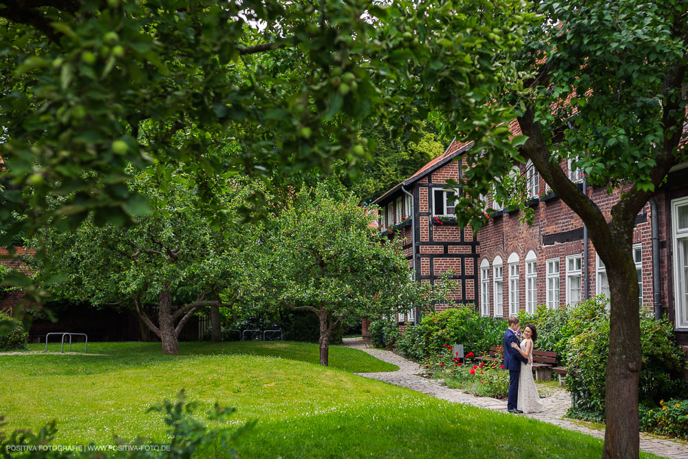 Brautpaarportraits von Xenia und Dimitri in Lüneburg / Positiva Fotografie - Hochzeitsfotografen aus Hamburg