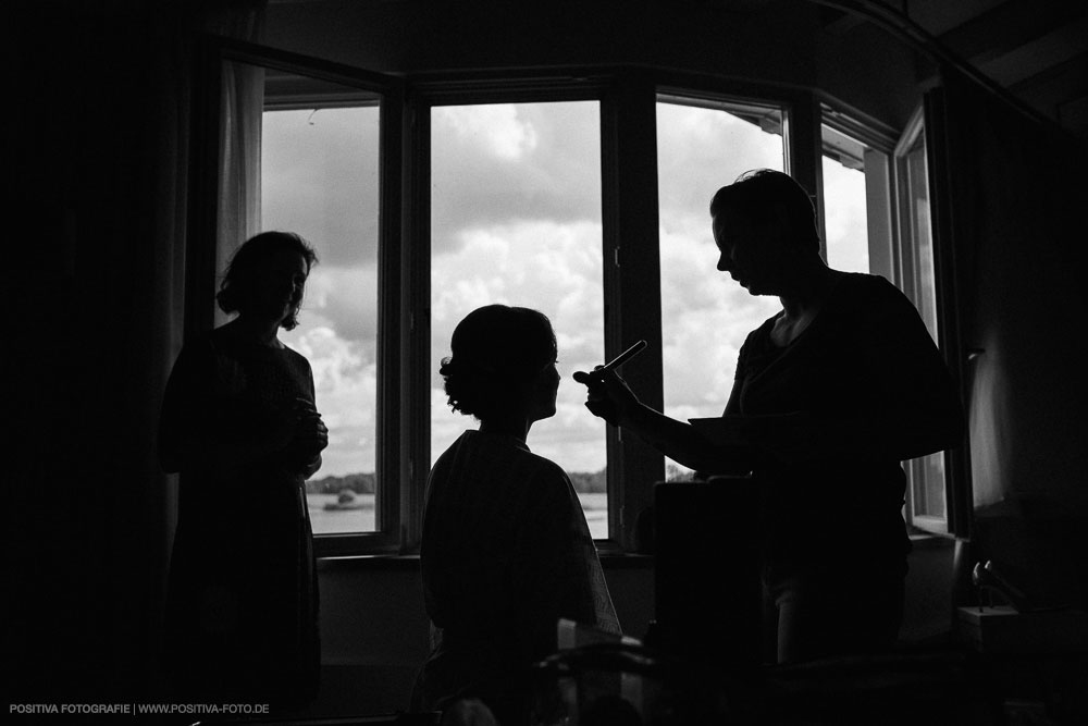 Hochzeit von Aliya & Mathias im Zollenspieker Fährhaus an der Elbe in Hamburg / Vitaly Nosov & Nikita Kret - Hochzeitsfotograf