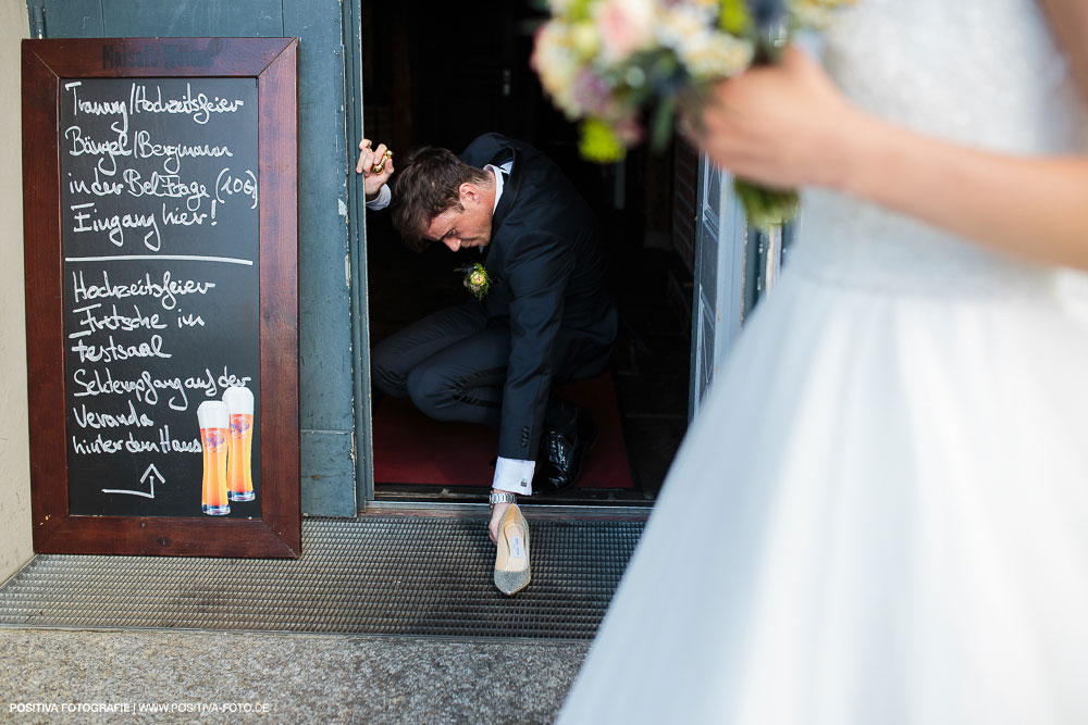 Hochzeit von Aliya & Mathias im Zollenspieker Fährhaus an der Elbe in Hamburg / Vitaly Nosov & Nikita Kret - Hochzeitsfotograf