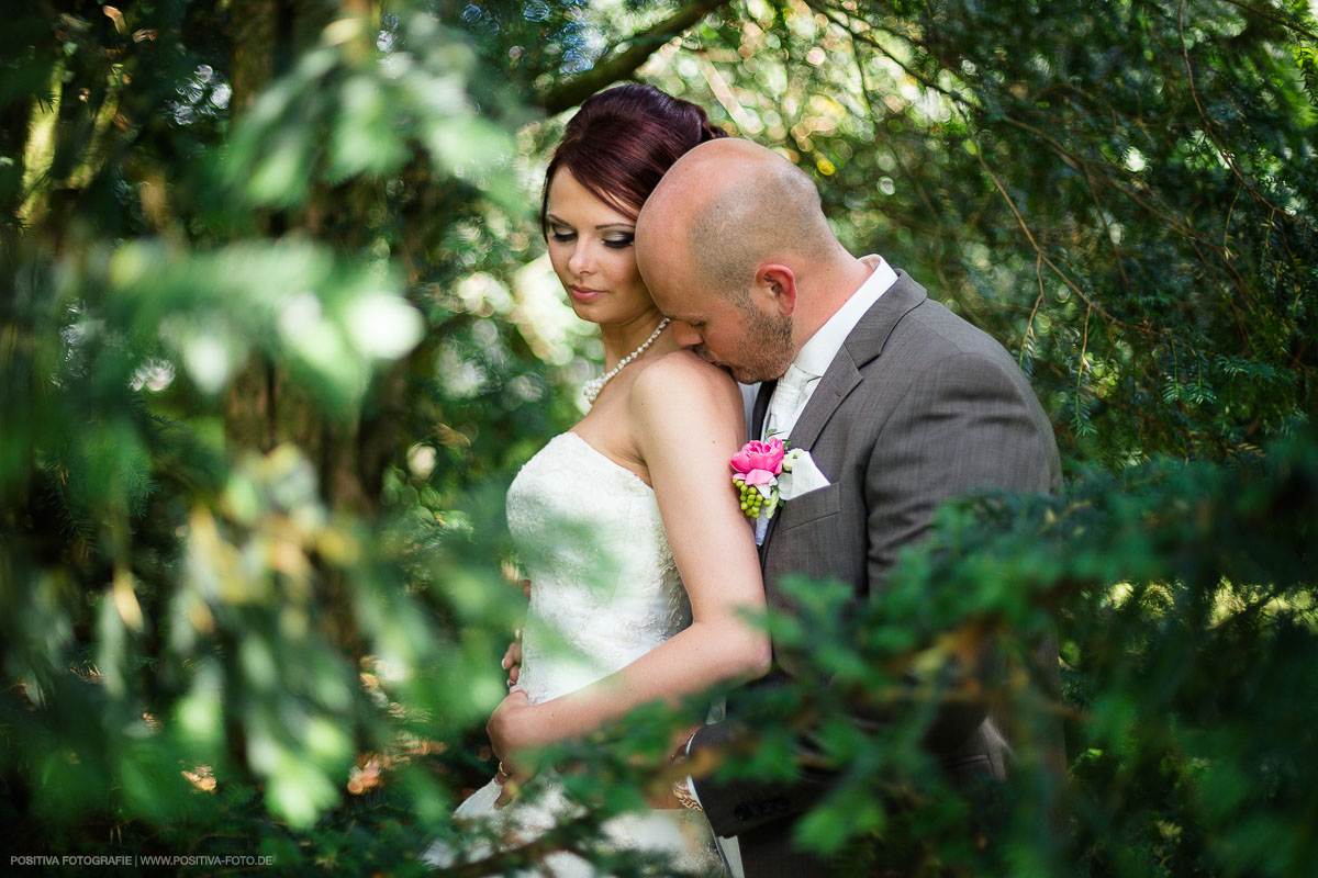 Hochzeit von Olga und Wladimir in Rendsburg in Schleswig-Holstein. Hochzeitsfotografen - Fotografen Vitaly Nosov und Nikita Kret / Positiva Fotografie