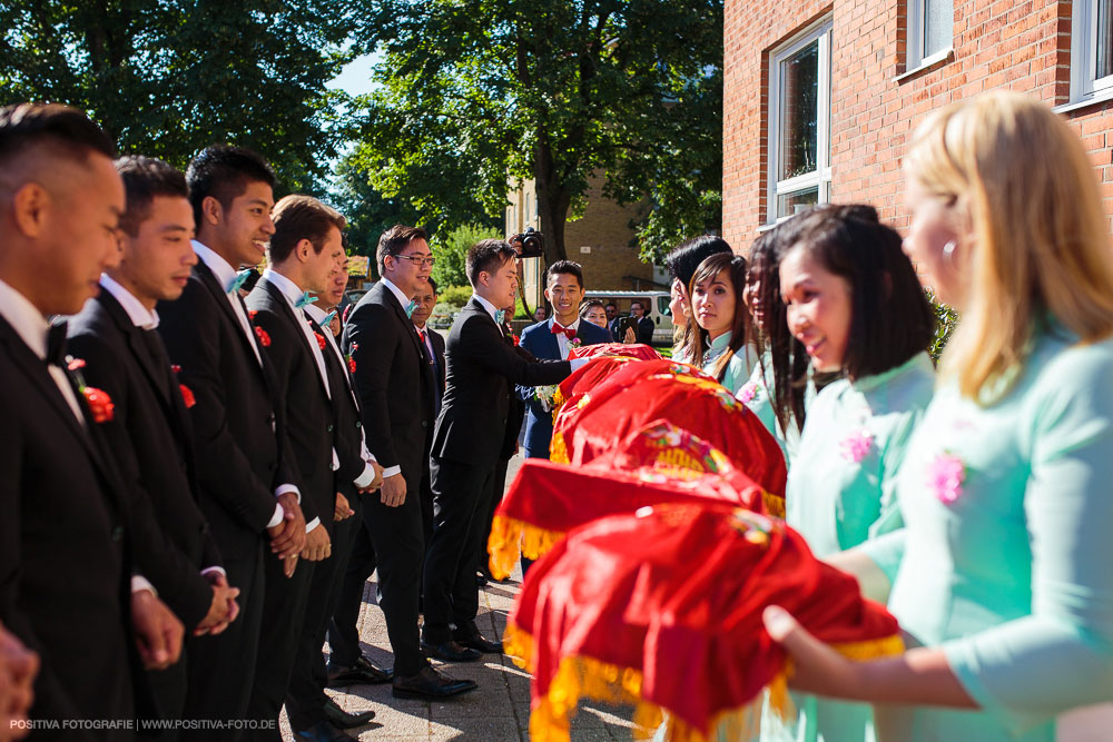 Zweitägige traditionelle vietnamesische Hochzeit von Mai und Thai in Dänemark und Schweden / Positiva Fotografie - Hochzeitsfotografen aus Hamburg