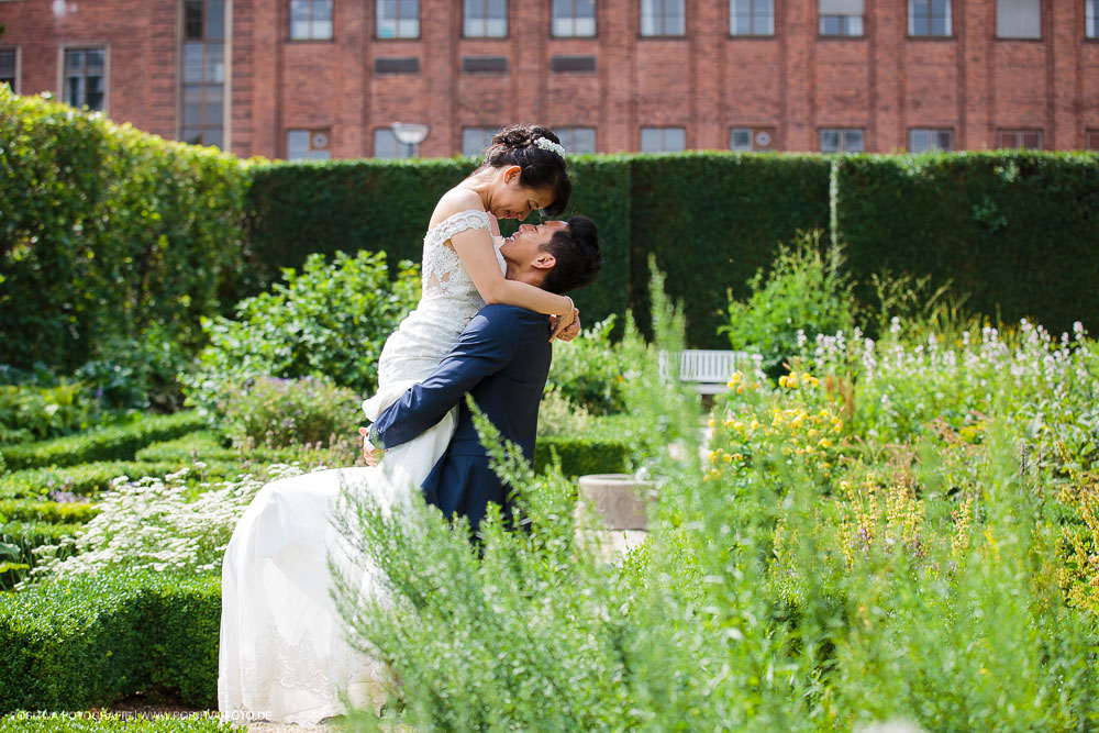 Zweitägige traditionelle vietnamesische Hochzeit von Mai und Thai in Dänemark und Schweden / Positiva Fotografie - Hochzeitsfotografen aus Hamburg