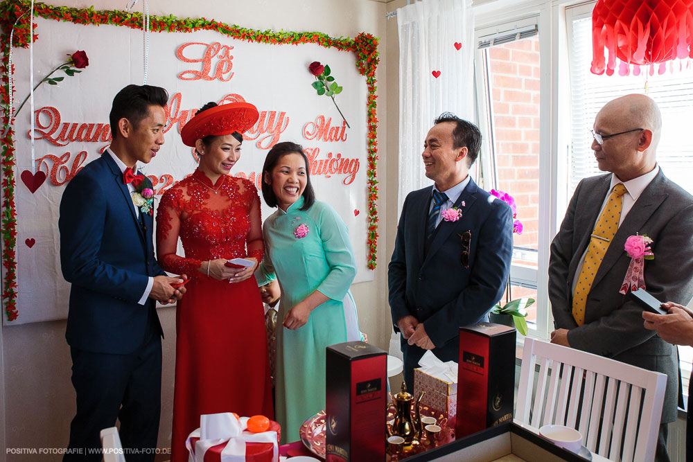 Zweitägige traditionelle vietnamesische Hochzeit von Mai und Thai in Dänemark und Schweden / Positiva Fotografie - Hochzeitsfotografen aus Hamburg